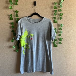 ILLUMINATION PRESENTS DR. SEUSS THE GRINCH PLAIN GRAY CASUAL COMFY SHORT SLEEVE